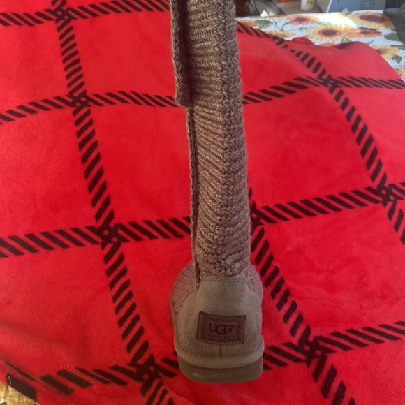 UGG Knit Sweater Tall Women's Boots Size 8 - Picture 3 of 8